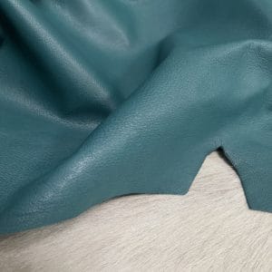 SL-201TEA Goatskin 2 The Goatskin leather comes in a smooth finish that is very eye-catching, especially with the must-have authentic colors. The texture of the leather is silky smooth. This durable leather ranges from dark neutral colors to bright lively colors, which can be used to create many different looks.