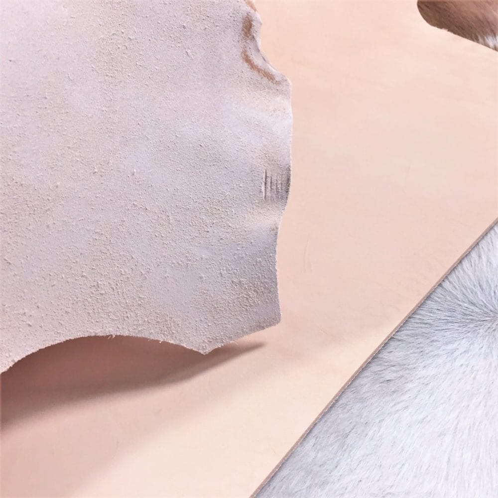 7-8 OZ SINGLE SHOULDER AVETCOINC (1) Vegetable Tan Tooling Leather 7/8 oz Single Shoulder