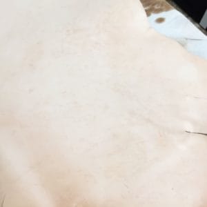 economy 4-5 oz veg tan (1) Natural 4/5 oz economy veg tanned cowhide double shoulder laid flat