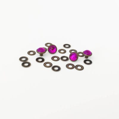0.27″ l 6.9mm Acrylic Rhinestone Rivets – Antique Brass (100pcs) – FUCHSIA