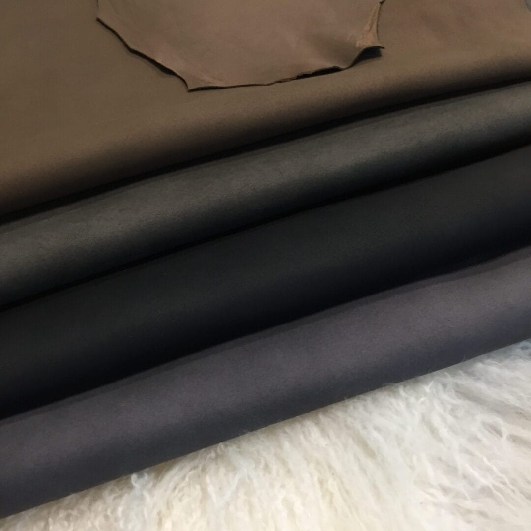 Lagon Reversible Lambskin avetcoinc@ (2) Reversible Lambskin Leather 2 oz. Lagon