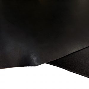 Latigo-VEG-TAN-Black Latigo Veg Tan Leather high quality, Grade A cowhide, 100% veg tanned , no harsh chemicals, durability and strength. Perfect for making saddles, reins, straps, belt, and wide range of leatherworking projects. Available Weight: 7/8 oz. (2.8-3.2 mm), 9/10 oz. (3.6-4.0 mm) Flesh side: Pasted AVG Hide Size: 22-25 Sq. Ft. Temper: Semi-Flexible Slight Pull Up effect (No Stretch) Tanned in Mexico