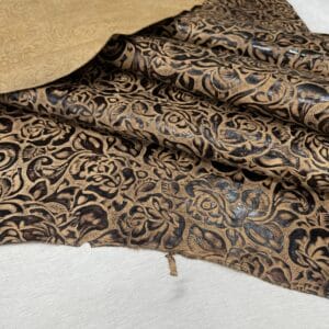 KP-200-22 Cave Bloom Cave Bloom embossed cow leather – 2/3 oz
