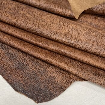 KP-204COG Reina Pebble Embossed Leather Cow Leather 3 oz | 22-24SF – COGNAC