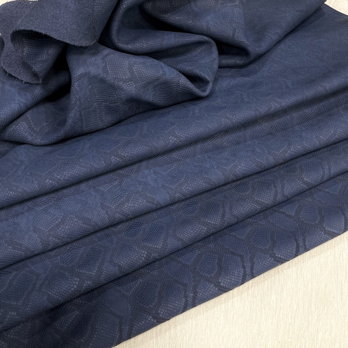 KP-231DDE Touch Sniper Snake Embossed Cow Leather 3.5 oz Dark Denim