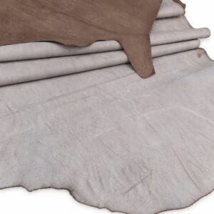 Pegasus waxed cow leather Brown – full side Full side of Pegasus waxed cow leather in Brown