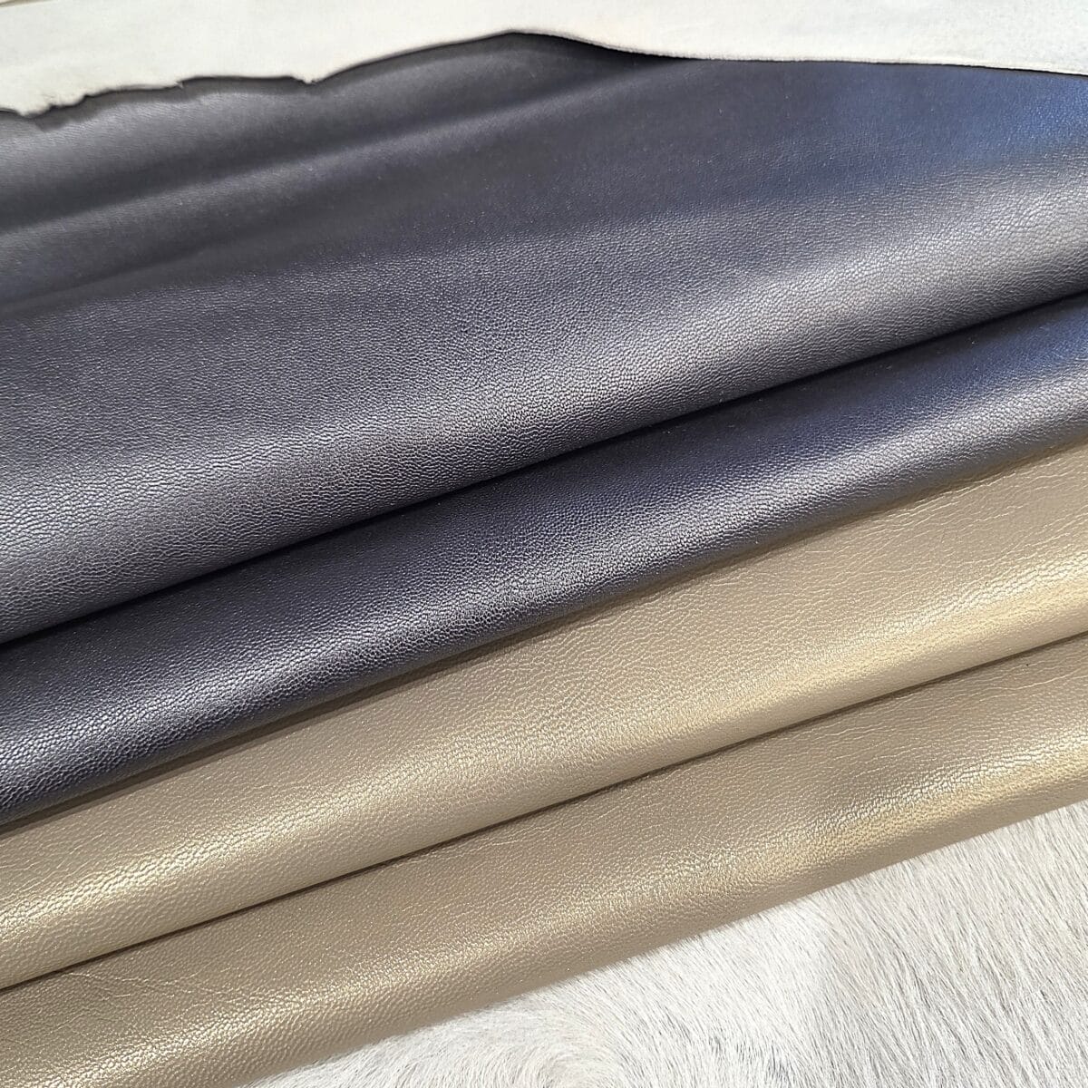 Soft Pearlized Goatskin 2.5 oz Charcoal and Beige Soft pearlized goatskin leather 2.5 oz in Charcoal and Beige